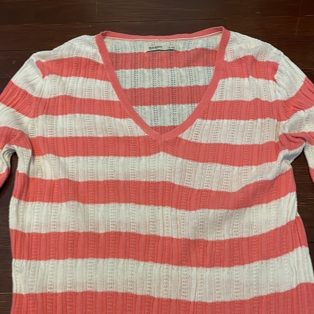 Women's Old Navy Striped Thin Long Sleeve V-Neck Sweater Large - Picture 2 of 8